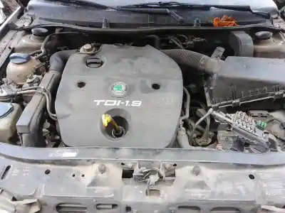 Second-hand car spare part COMPLETE ENGINE for SKODA OCTAVIA BERLINA (1U2)  OEM IAM references AGR  
