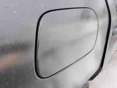Pezzo di ricambio per auto di seconda mano tappo esterno del carburante per volkswagen touareg (7la) d-bac riferimenti oem iam   