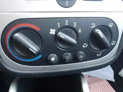 Автозапчасти б/у ОТОПЛЕНИЕ / КОНДИЦИОНИРОВАНИЕ ВОЗДУХА за OPEL TIGRA TWINTOP (X04)  ссылки OEM IAM   