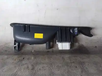 Автозапчастина б/у управління склами задніх правіх для renault espace iv (jk0) m9rt740 посилання на oem iam 82003279