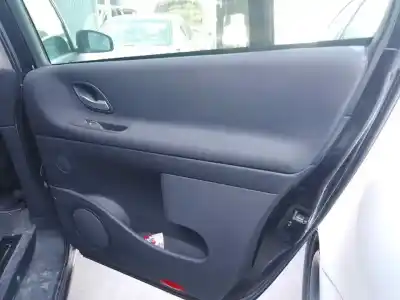 Автозапчастина б/у обликка задніх правіх дверей для renault espace iv (jk0) m9rt740 посилання на oem iam 