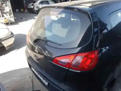 Автозапчастина б/у загальні двері для mitsubishi colt vi (z3_a, z2_a) 1.1 (z31a, z32a) посилання на oem iam   