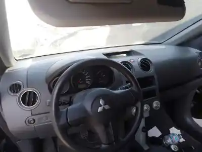 Автозапчастина б/у панель приладів для mitsubishi colt vi (z3_a, z2_a) 1.1 (z31a, z32a) посилання на oem iam 
