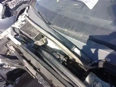 Second-hand car spare part front right windshield wiper arm for audi q5 (8r) caha oem iam references  Second-hand car spare part front right windshield wiper arm for audi q5 (8r) caha oem iam references