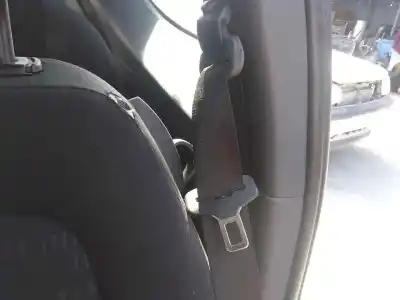 Автозапчастина б/у передній лівий ремін безпеки для mitsubishi colt vi (z3_a, z2_a) 1.1 (z31a, z32a) посилання на oem iam 