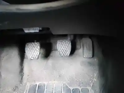 Second-hand car spare part brake pedal for nissan pulsar fastback (c13) 1.5 dci oem iam references 