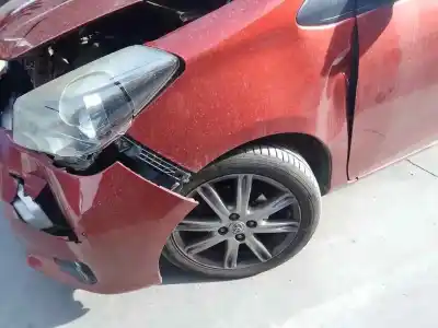 Peça sobressalente para automóvel em segunda mão amortecedor dianteiro esquerdo por toyota yaris (ksp1/nlp1/nsp1) d1nd referências oem iam 