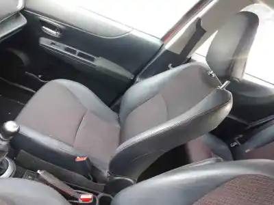 Peça sobressalente para automóvel em segunda mão conjunto de bancos por toyota yaris (ksp1/nlp1/nsp1) d1nd referências oem iam 