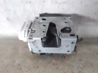 Автозапчастина б/у замок передній праві двері для audi a4 avant (b5) 2.4 посилання на oem iam 8d0837016a  