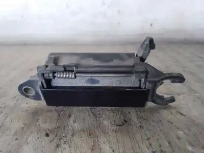 Автозапчастина б/у ліва передня зовнішня ручка для audi a4 avant (b5) 2.4 посилання на oem iam 4a0837205