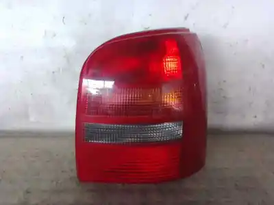 Автозапчастина б/у правий ліхтар для audi a4 avant (b5) 2.4 посилання на oem iam 084411945