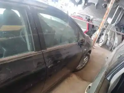 Автозапчастина б/у ПЕРЕДНІ ПРАВІ ДВЕРІ для TOYOTA AURIS (E15)  Посилання на OEM IAM   