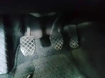 Автозапчастина б/у педаль зцеплення для audi a4 avant (b5) 2.4 посилання на oem iam 