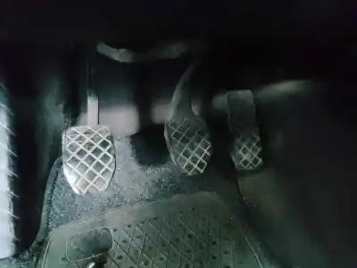 Автозапчастина б/у педаль гальм для audi a4 avant (b5) 2.4 посилання на oem iam 