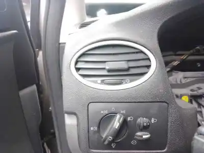 İkinci el araba yedek parçası HAVALANDIRMA IZGARASI için FORD FOCUS BERLINA (CAP)  OEM IAM referansları   