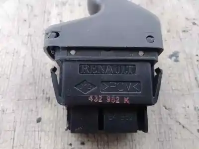 Pezzo di ricambio per auto di seconda mano interruttore alzacristalli anteriore sinistro per renault megane i scenic (ja0) f9q734 riferimenti oem iam 432962k  