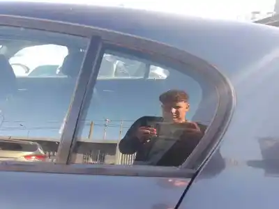 Second-hand car spare part left rear triangle quarter glass for bmw serie 1 berlina (e81/e87) n45b16a oem iam references 