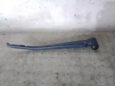 Second-hand car spare part rear windshield wiper arm for bmw serie 1 berlina (e81/e87) n45b16a oem iam references 7138507