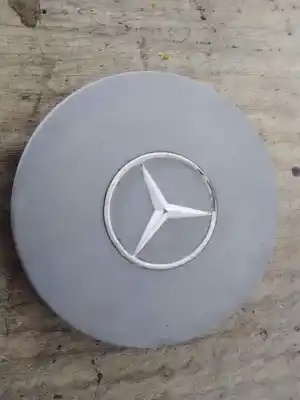 Gebrauchtes Autoersatzteil NABENKAPPEN zum MERCEDES-BENZ VITO MARCO POLO (638)  OEM-IAM-Referenzen 6384010325  
