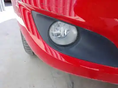 Автозапчастина б/у правий протитуман для toyota yaris (ksp9/scp9/nlp9) 1nrfe посилання на oem iam 