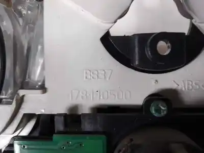 Автозапчастина б/у молдинг для iveco daily camión f1ae0481e4 посилання на oem iam 178140500  