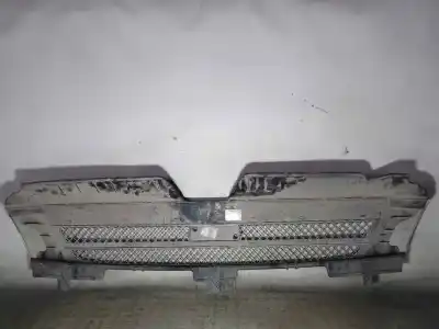 Автозапчасти б/у передняя решетка за iveco daily camión f1ae0481e4 ссылки oem iam 38028010105  