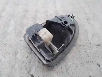 Pezzo di ricambio per auto di seconda mano maniglia esterna posteriore sinistra per renault megane i scenic (ja0) f9q734 riferimenti oem iam 7700423887  