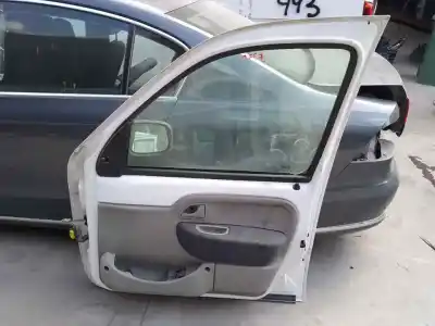 Автозапчасти б/у дверь передняя правая за renault kangoo i (f/kc0) f9q782 ссылки oem iam   
