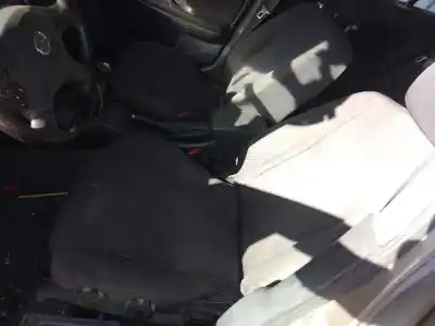Tweedehands auto-onderdeel LINKER VOORSTOEL voor NISSAN ALMERA (N16/E)  OEM IAM-referenties   