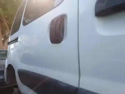 Автозапчастина б/у правий бічний замок дверей для renault kangoo i (f/kc0) k9k718 посилання на oem iam 