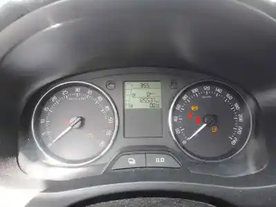 Second-hand car spare part dashboard for skoda fabia combi (5j5) cayb oem iam references 5j0920810d