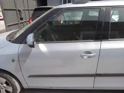 Second-hand car spare part left front door for skoda fabia combi (5j5) cayb oem iam references 