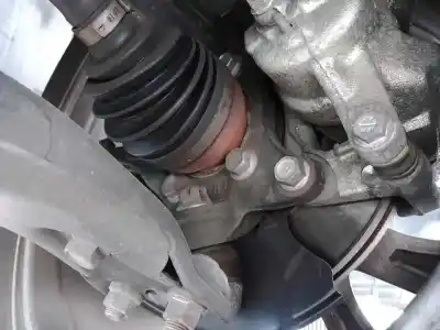 Second-hand car spare part FRONT LEFT KNUCKLE for TOYOTA AURIS (E18)  OEM IAM references   