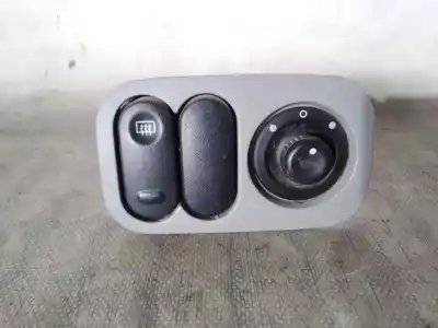 Second-hand car spare part rearview side mirror switch for renault kangoo i (f/kc0) k9k700 oem iam references 7700803531