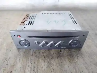 Second-hand car spare part audio system / radio cd for renault scenic ii (jm) f9q800 oem iam references 8200300859