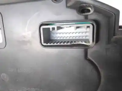 Pezzo di ricambio per auto di seconda mano pannello degli strumenti per renault kangoo ii (f/kw0) k9k802 riferimenti oem iam 8200796010  