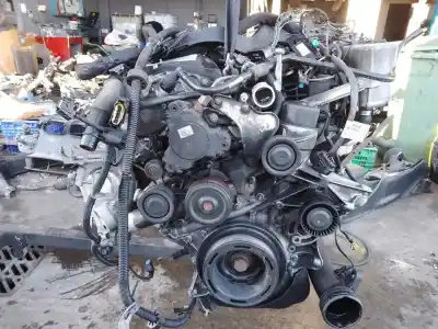 Pièce détachée automobile d'occasion MOTEUR COMPLET pour MERCEDES-BENZ CLASE C (BM 204) BERLINA  Références OEM IAM 646811  