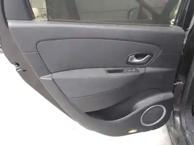Автозапчасти б/у обивка задней левой двери за renault scénic iii (jz0/1_) 1.5 dci ссылки oem iam 