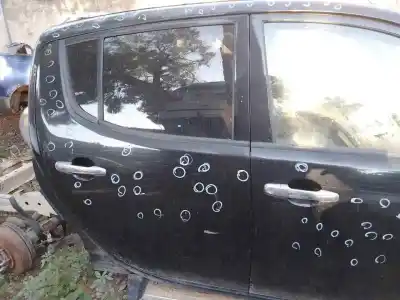 Peça sobressalente para automóvel em segunda mão porta do automóvel traseira direita por mitsubishi l 200 (ka0/kb0) 4d56hp referências oem iam 