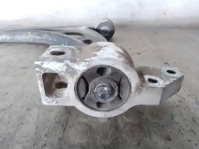 Автозапчастина б/у передній лівий нижний рычаг підвіски для audi a3 (8p1) 2.0 tdi 16v посилання на oem iam 1k0407153g  