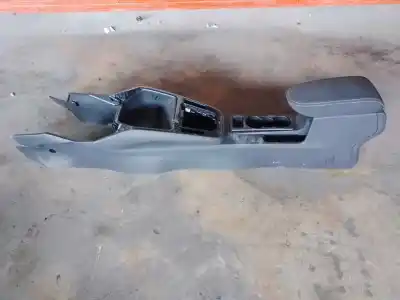 Автозапчасти б/у центральный подлокотник за skoda fabia (pj3) dsg ссылки oem iam 6vb863243