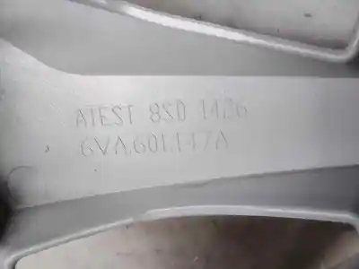 Автозапчасти б/у колпачки ​​ступицы за skoda fabia (pj3) dsg ссылки oem iam 6va601147a  