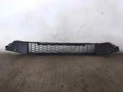 Автозапчасти б/у передняя решетка за skoda fabia (pj3) dsg ссылки oem iam 6va853677  