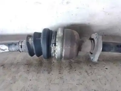 Second-hand car spare part front right transmission for opel vectra c (z02) 1.9 cdti (f69) oem iam references   