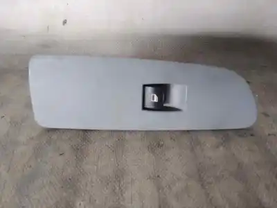 Peça sobressalente para automóvel em segunda mão botão / interruptor elevador vidro traseiro direito por bmw serie 1 berlina (e81/e87) d/n47d20a referências oem iam 