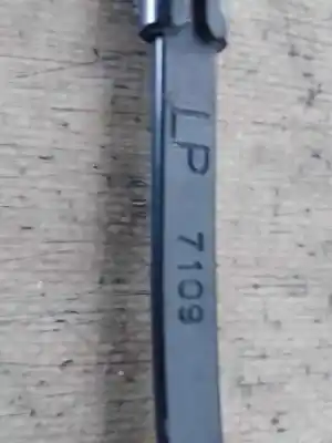 Автозапчастина б/у передній правий річок склоочисника для toyota yaris (ksp9/scp9/nlp9) 1nrfe посилання на oem iam lp7109  