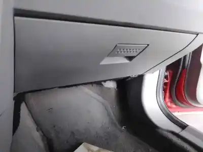 Автозапчастина б/у бардачок для dodge avenger (js) byl посилання на oem iam 