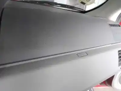 Автозапчастина б/у бардачок для dodge avenger (js) byl посилання на oem iam 