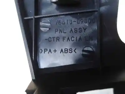 Автозапчастина б/у молдинг для ssangyong kyron d20dt посилання на oem iam 7661009000  