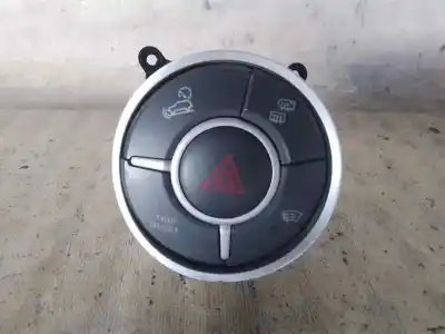Second-hand car spare part hazard warning lights for ssangyong kyron d20dt oem iam references 520109010